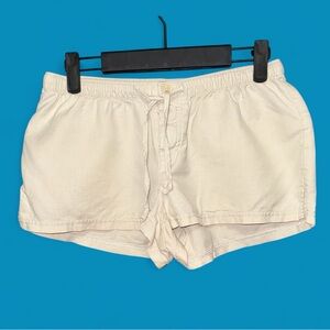 GAP Women's Cream Athletic Shorts